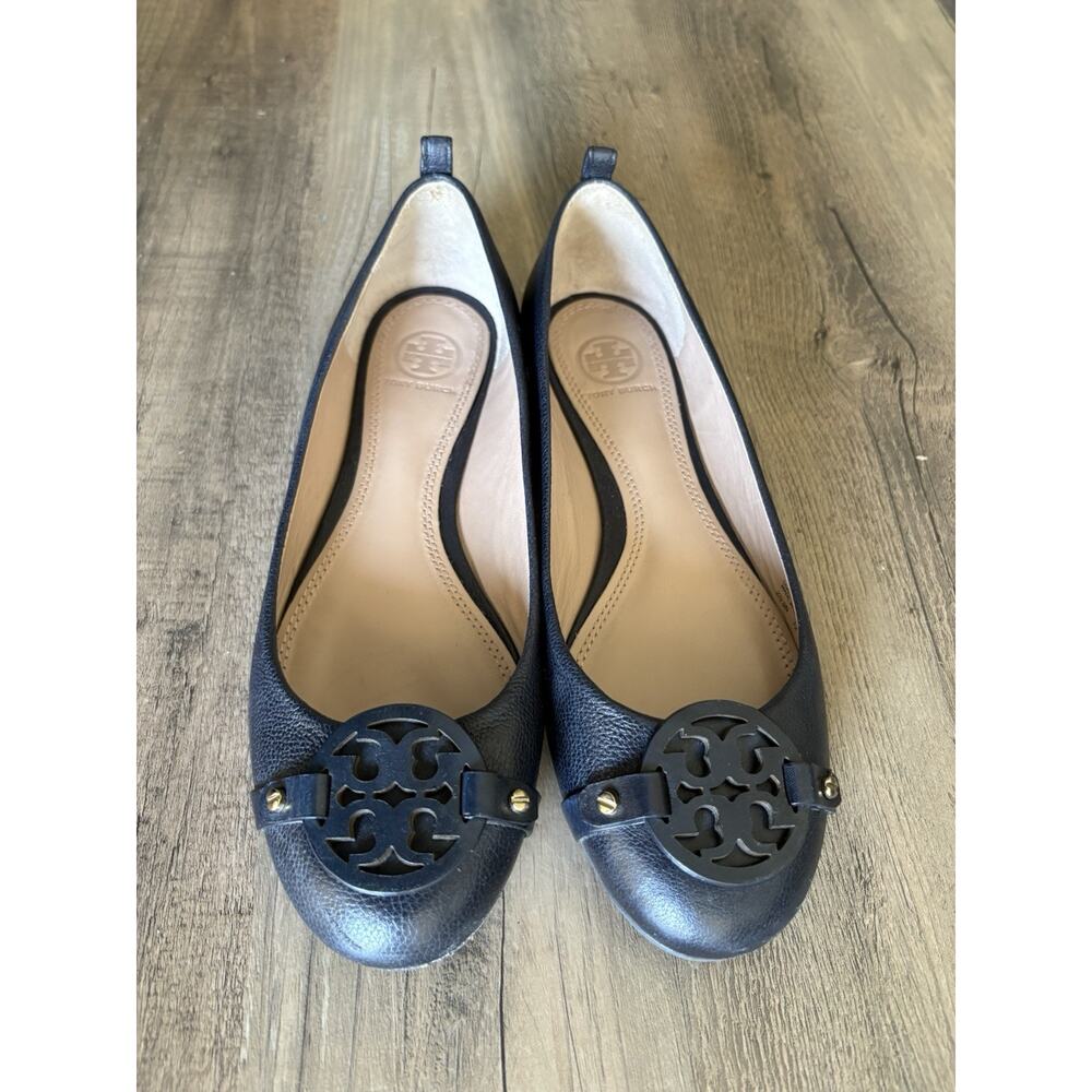 Tory Burch Mini Miller Pebbled Leather Logo Ballet Flats Navy Blue Chic 7M EUC - Picture 2 of 6
